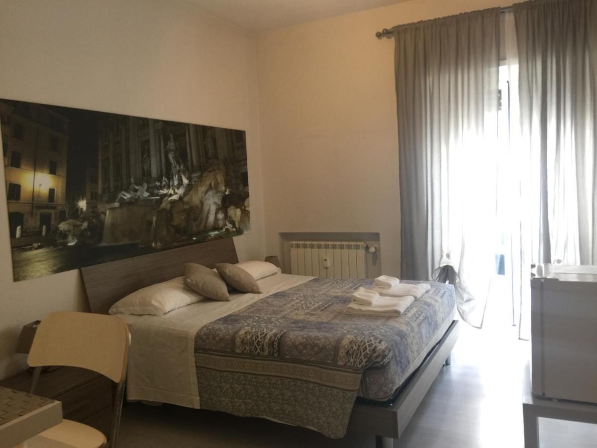 Hotel Domus Viatoris Roma Exterior foto