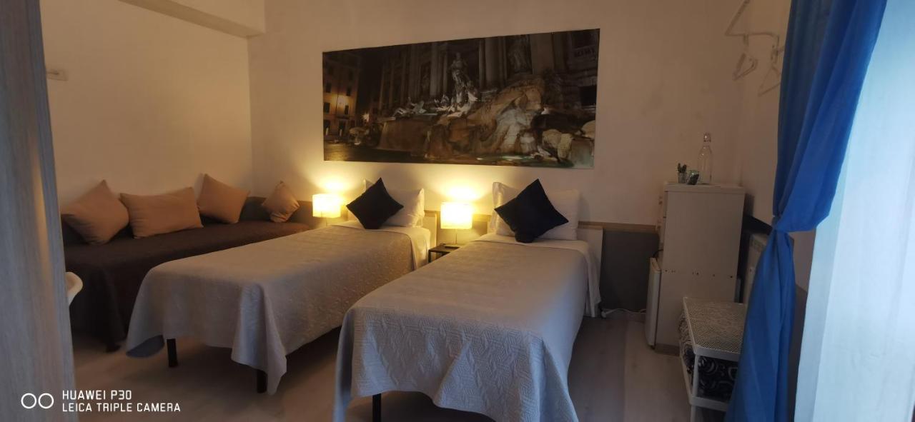 Hotel Domus Viatoris Roma Exterior foto