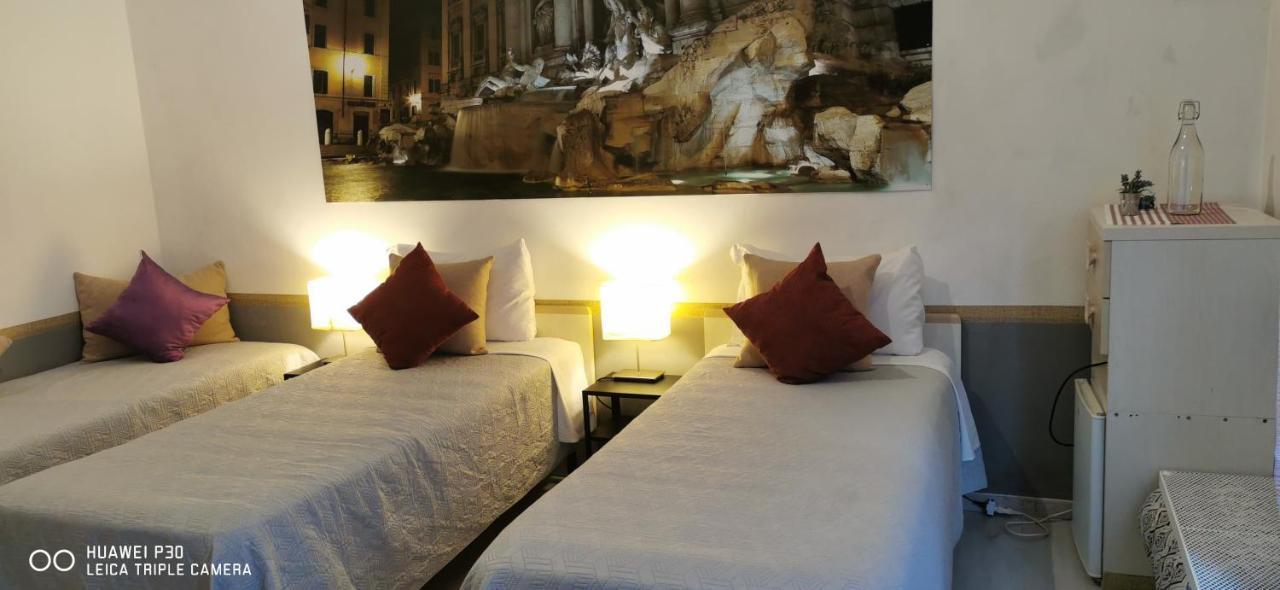 Hotel Domus Viatoris Roma Exterior foto