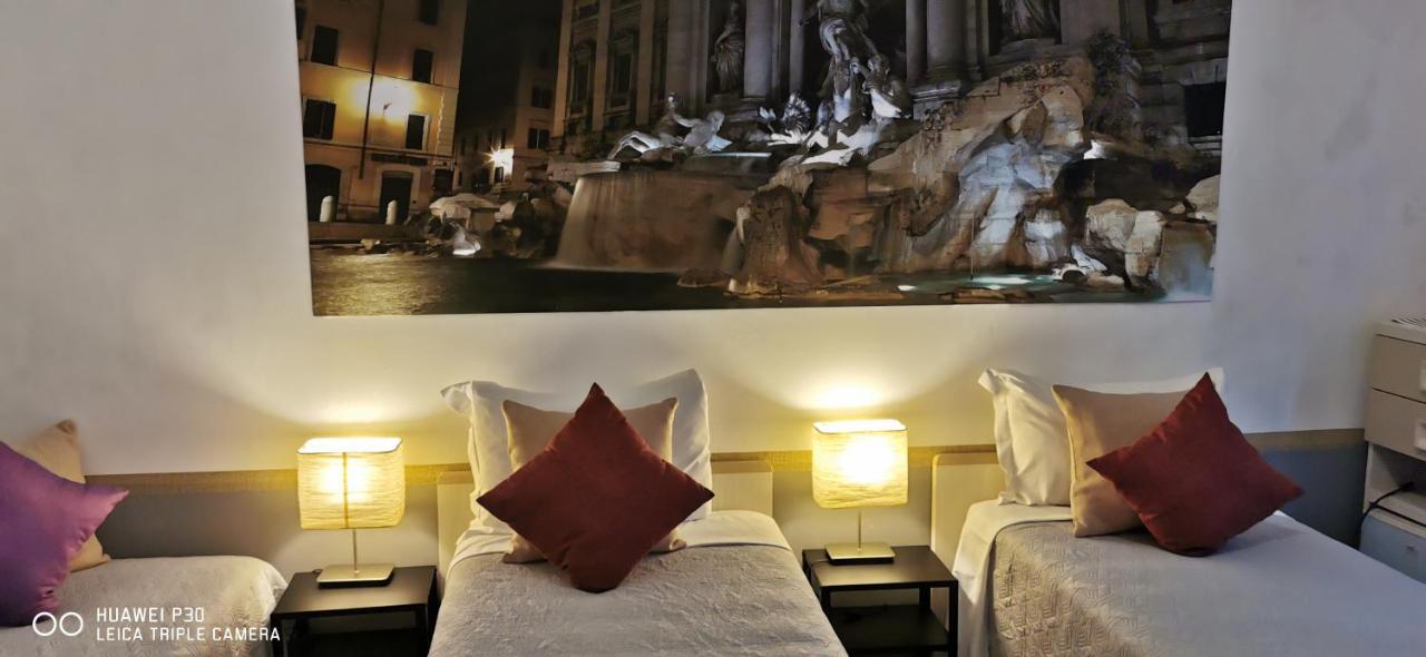 Hotel Domus Viatoris Roma Exterior foto