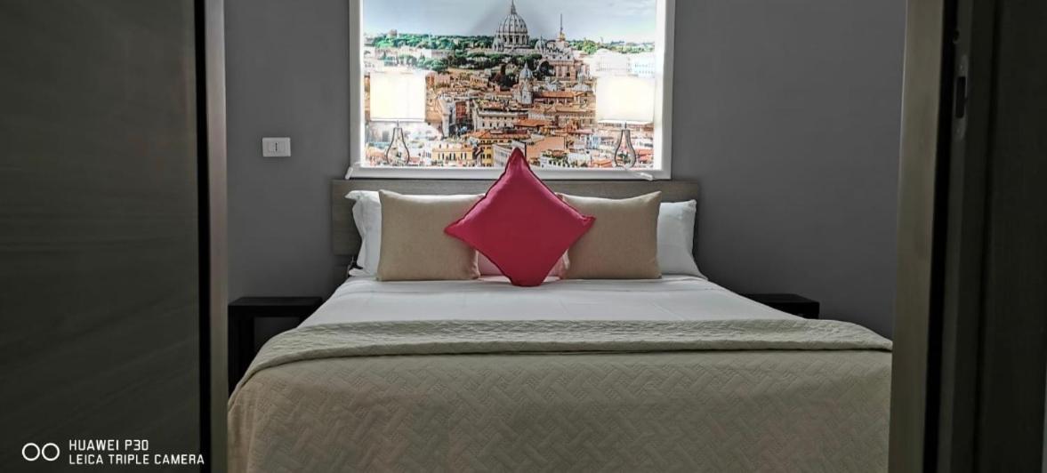 Hotel Domus Viatoris Roma Exterior foto